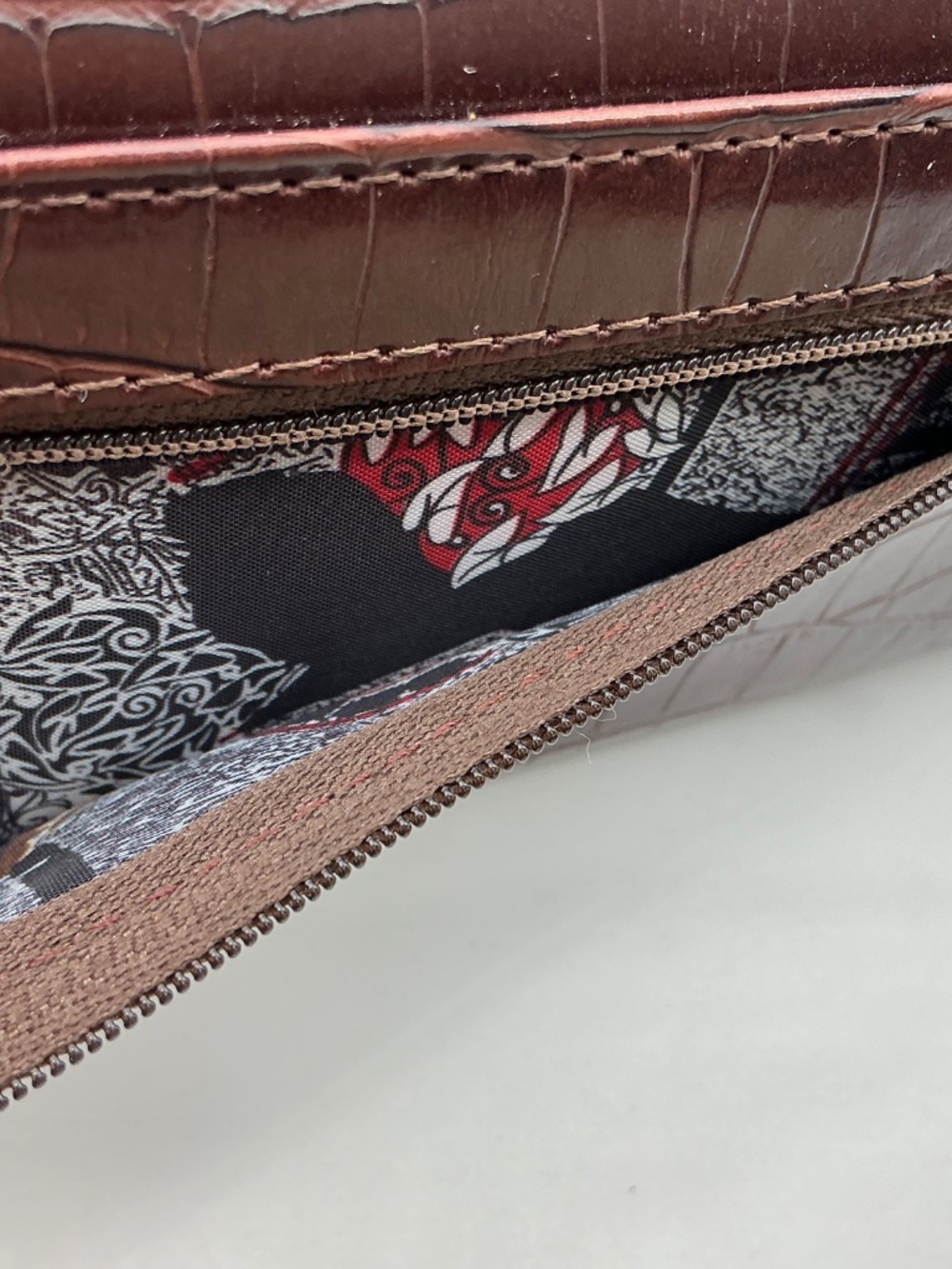 2 Ladies Wallets - Picture 6 of 12